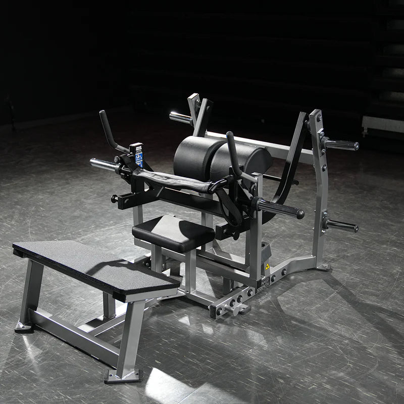 Plate-Loaded Glute Drive